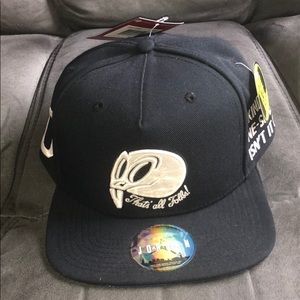 Air Jordan Glow-In-The-Dark Spacejam Snapback